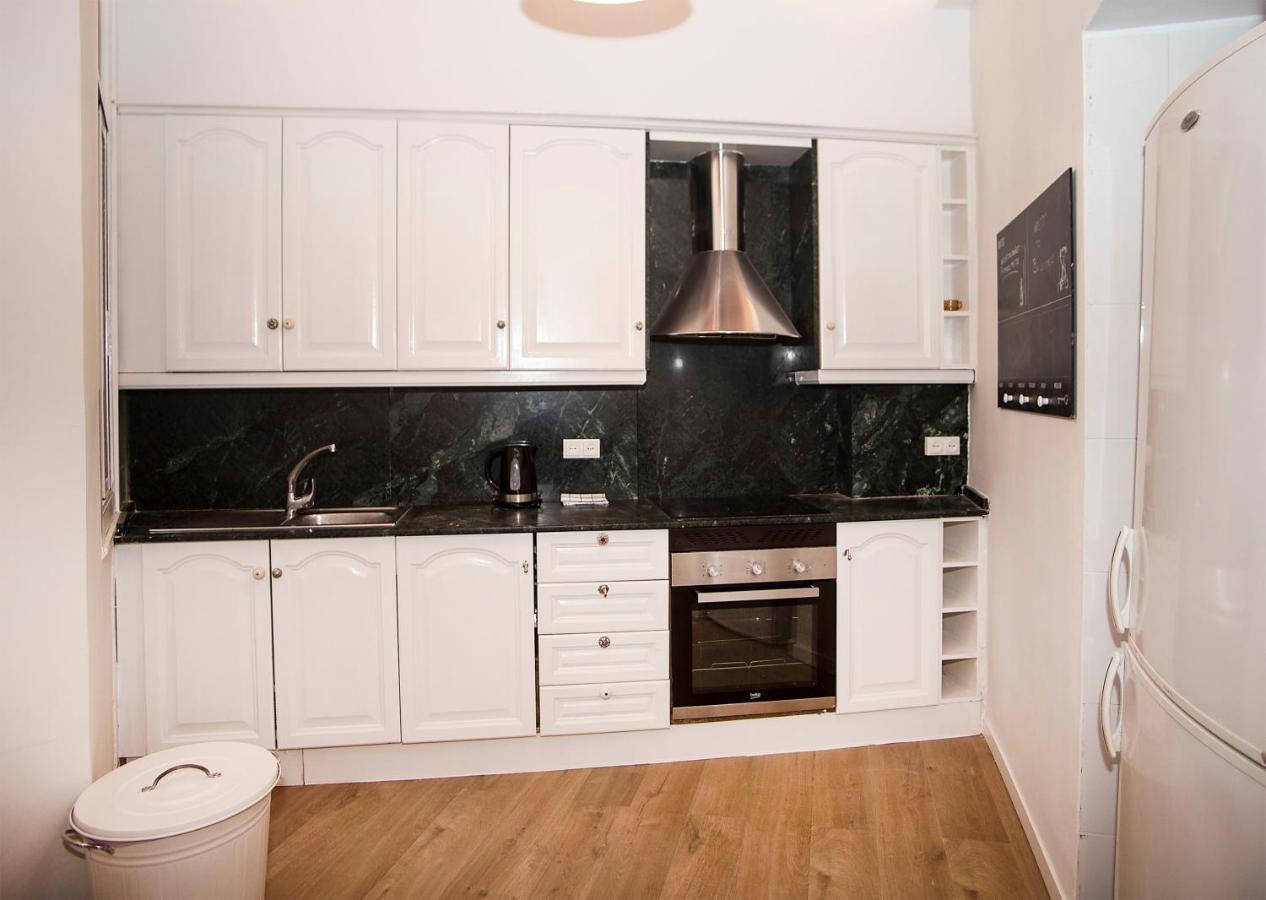 Mai & Maud Ronda Apartment Barcelona Luaran gambar