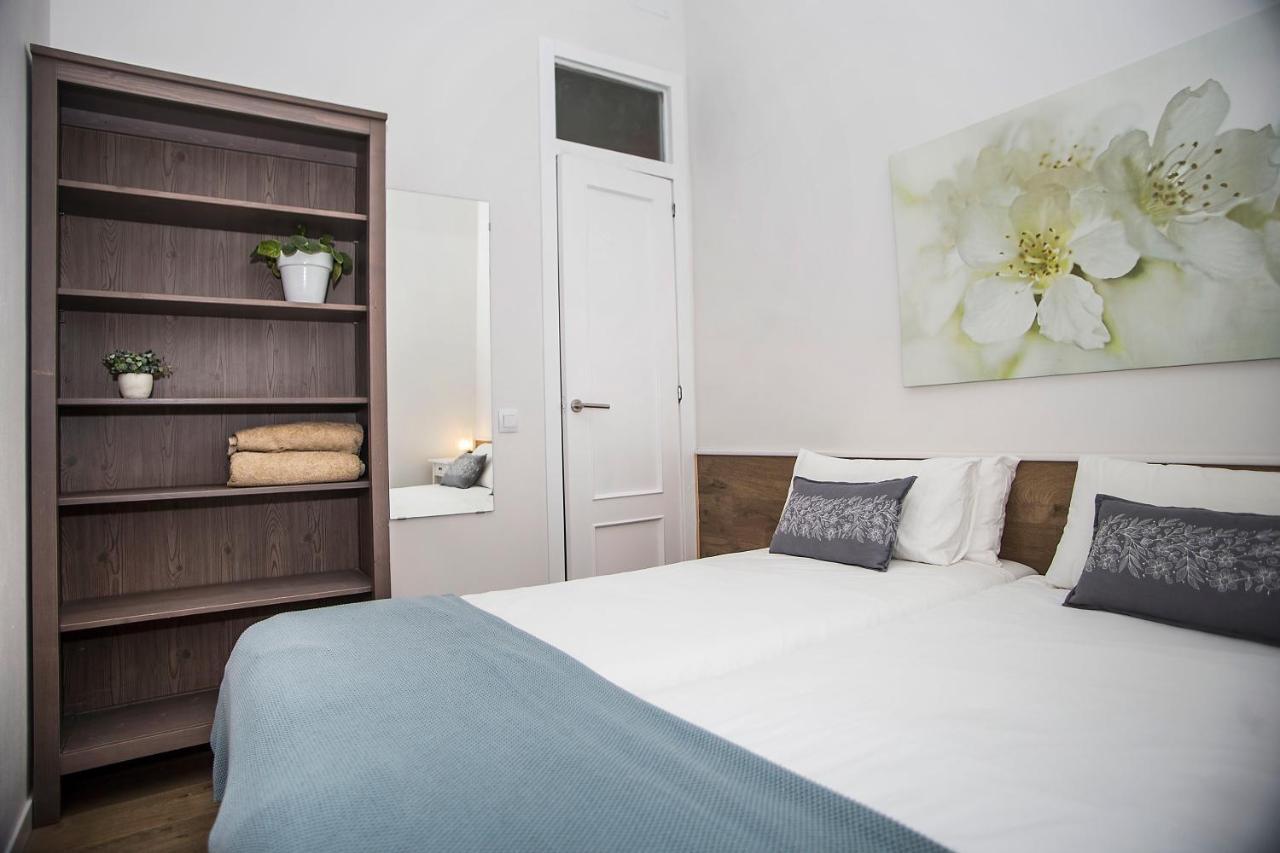 Mai & Maud Ronda Apartment Barcelona Luaran gambar